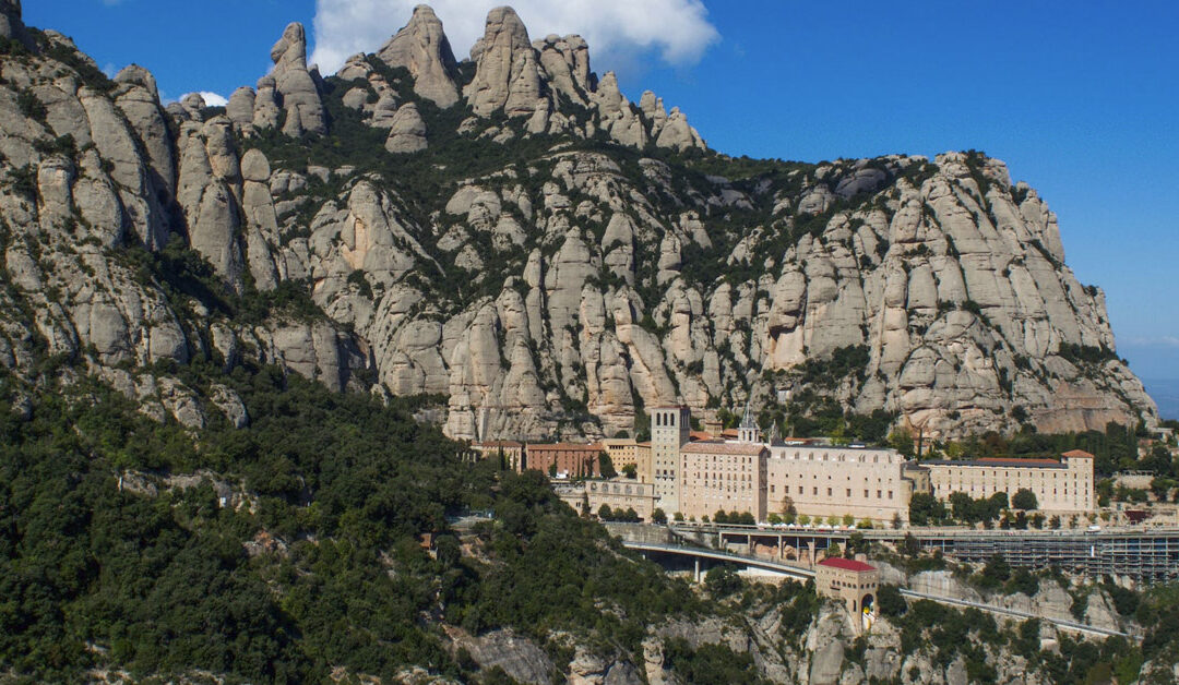 An Amazing Day Trip to Montserrat, Spain from Barcelona